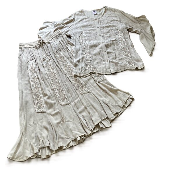 Easy Wear by Empress Maxi Skirt 2pc Set w/Bell Sleeve Blouse Embroidered Beige - Picture 1 of 13